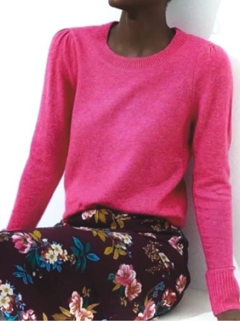 Women’s LOFT Pink puff sleeved sweater in pink